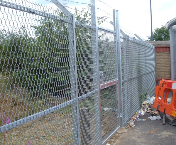 Expamet Fencing, Security Fencing Leyton, London, Industrial Fencing