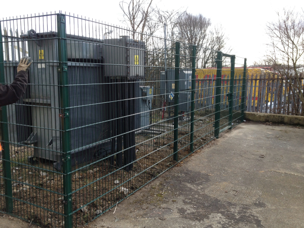 868 Mesh Fencing Basildon Essex