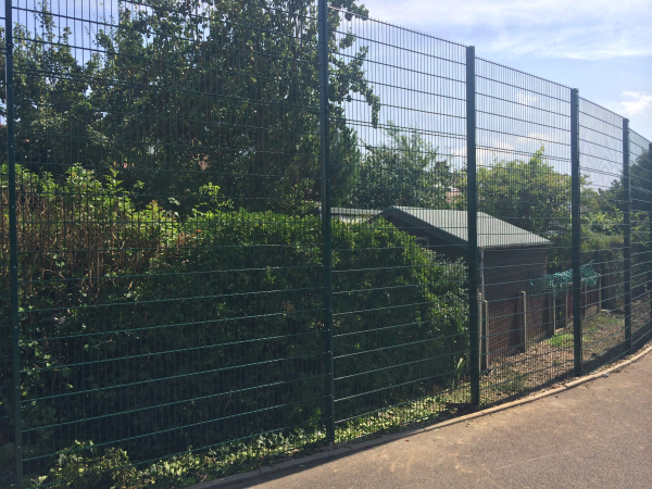 868 Double Wire Mesh Panel Fencing Southend Essex