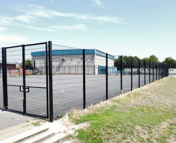 868 Double Wire Mesh Panel Fencing Billericay Essex