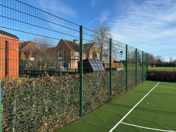 868 Rebound Mesh Fencing Felsted Essex