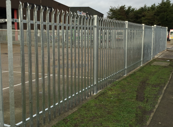 Palisade Fencing Chelmsford Essex