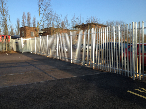 Palisade Fencing Loughton Essex