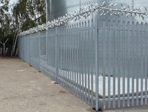 Palisade Fencing with Vandgard Chelmsford Essex