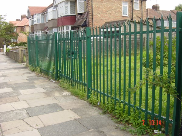 Palisade Fencing, Security Fencing London, Industrial Fencing