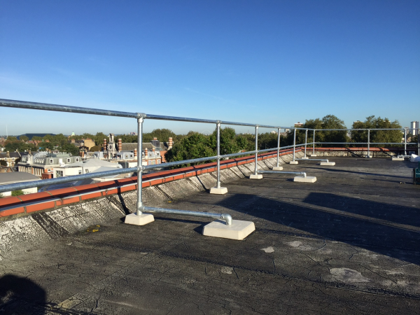 Roof Edge Protection / Freestanding Guardrail London & Essex